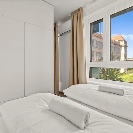 Apartament Lam Fuchsia Ac-balcony Bratysława