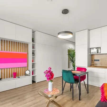 Apartament Lam Fuchsia Ac-balcony Bratysława