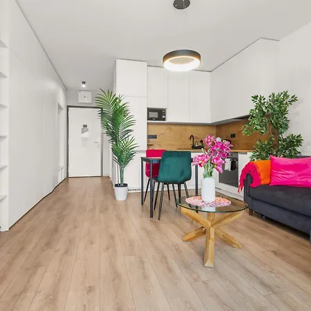 Apartament Lam Fuchsia Ac-balcony Bratysława