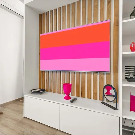 Lam Fuchsia Ac-balcony Μπρατισλάβα